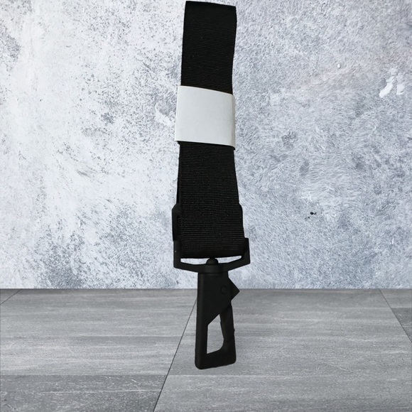 Rains Trail Green Gym Bag. NWT - Picture 5 of 5